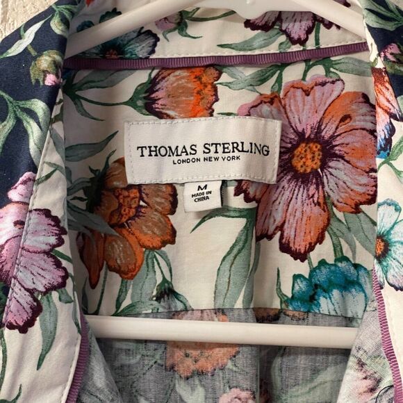 Thomas Sterling Floral Resort Hawaiian Tropical Men’s button up shirt Medium - Picture 4 of 9